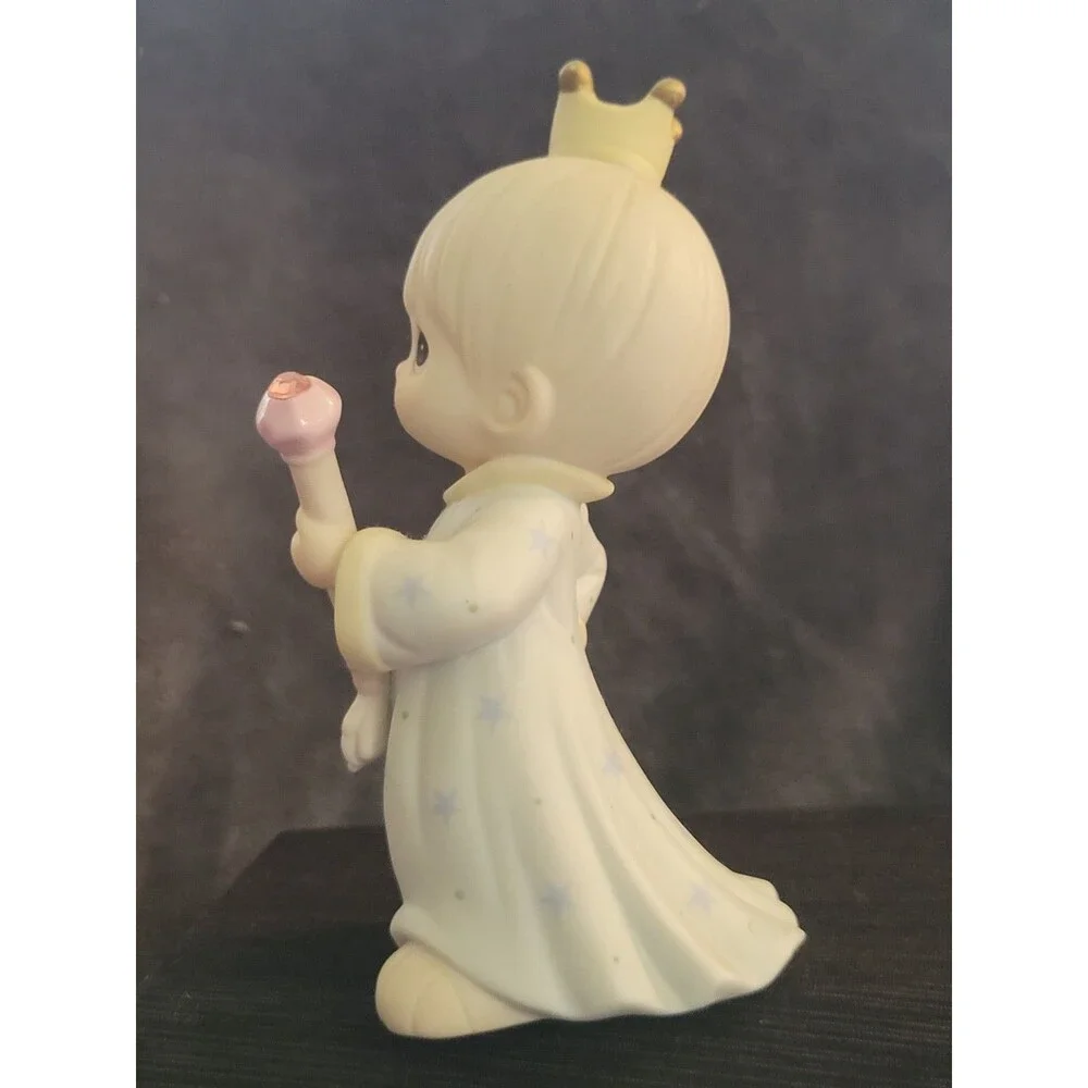 1995 Precious Moments "A Prince of a Guy" Figurine #526037 - Picture 8 of 9